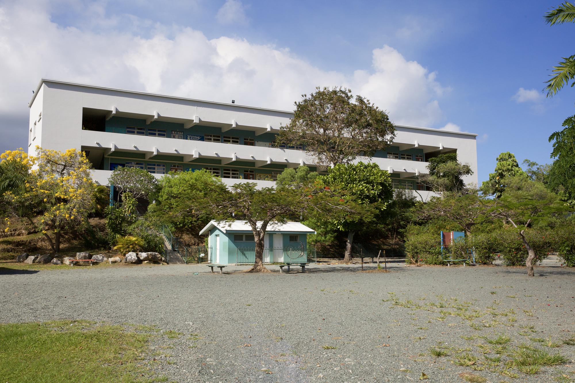 Nouméa - École Adrienne LOMONT et la province Sud