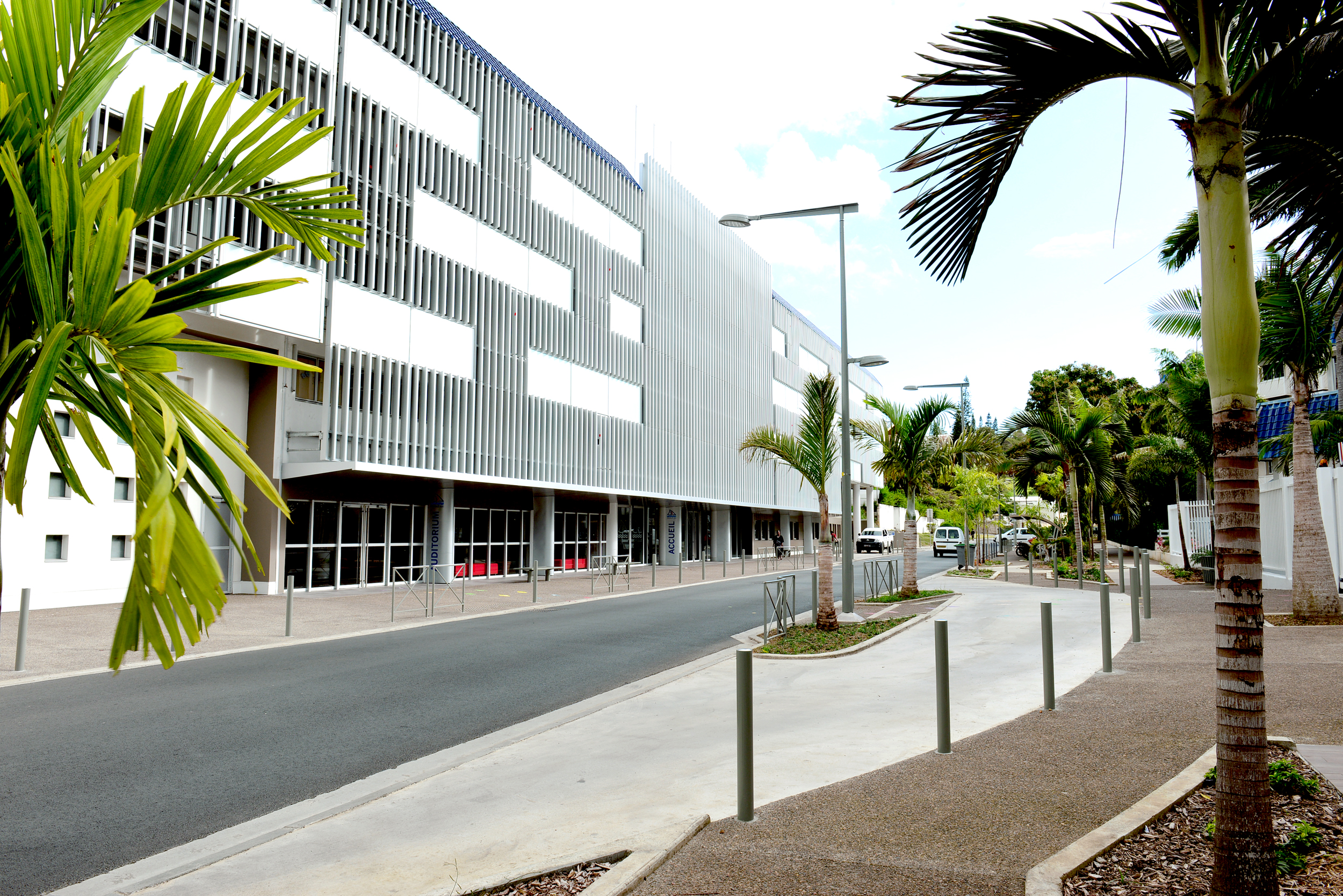 Nouméa - Centre administratif de la province Sud (CAPS) et la province Sud