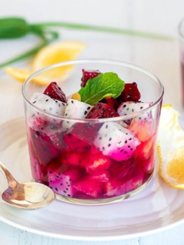 Salade de fruit à l'orange et au pitaya