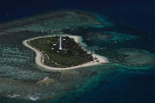 une photo de aérienne Îlot Amédée par Martial Dosdane