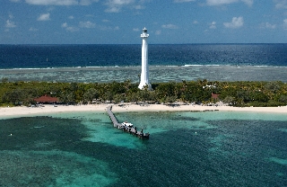 une photo de aérienne Îlot Amédée par Martial Dosdane