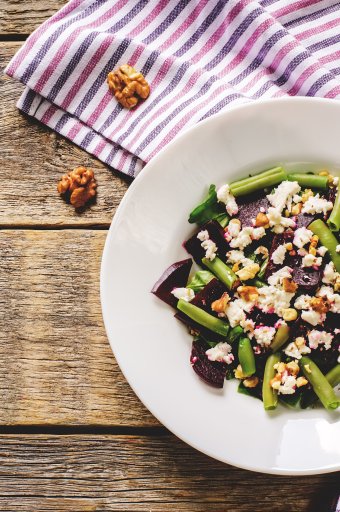 Salade-de-haricots-verts-betteraves-et-chevre