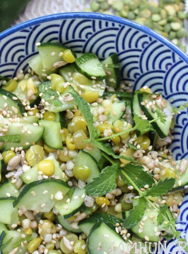 Salade de pois cassés et concombres