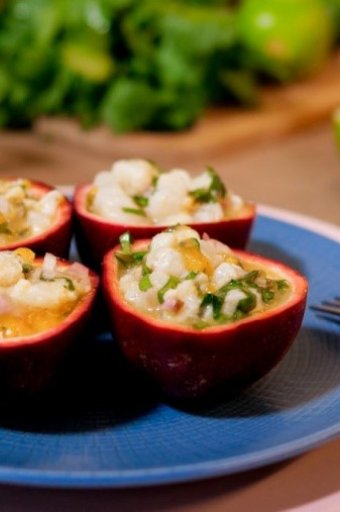 Poisson cru à la pomme liane