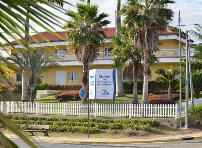 Maison des services publics de -l'Intérieur de La Foa