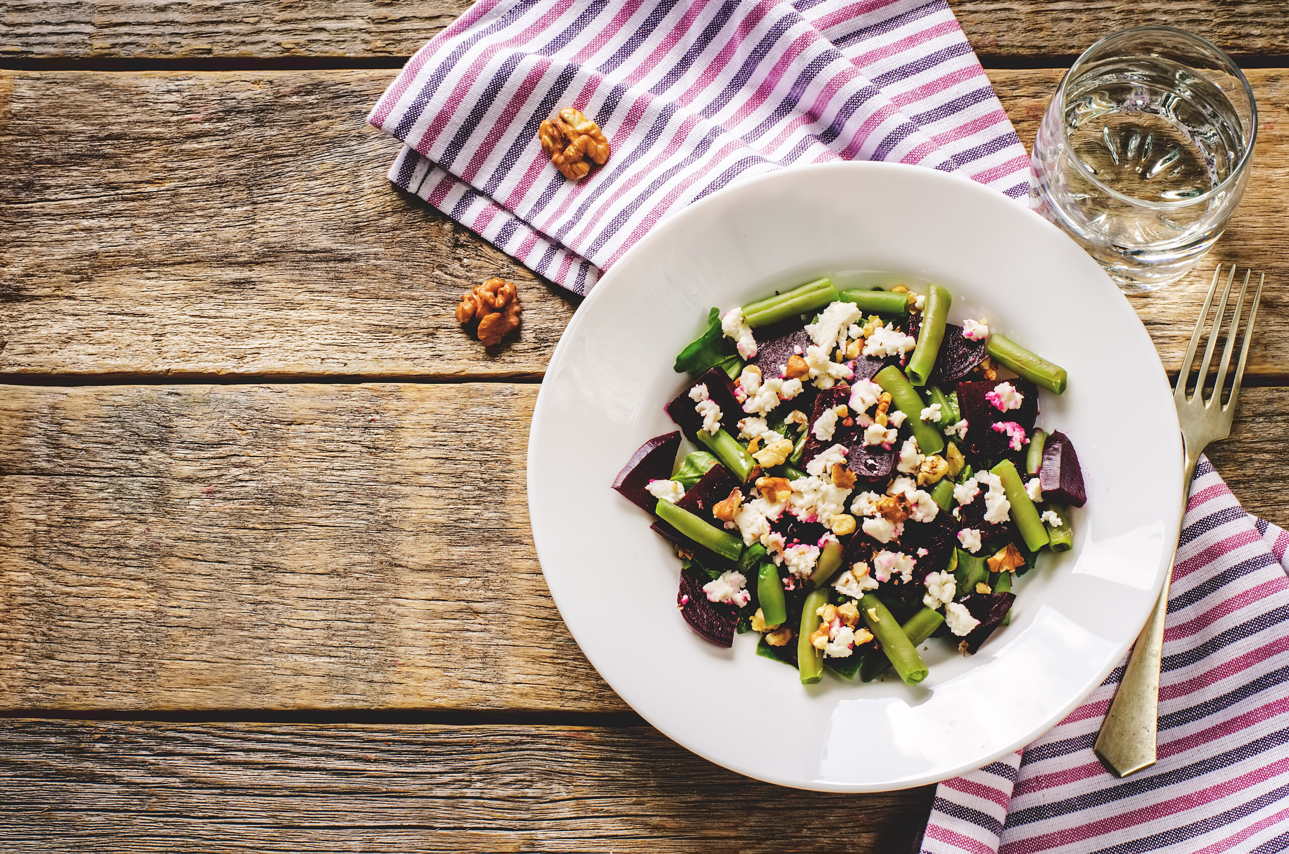 Salade-de-haricots-verts-betteraves-et-chevre
