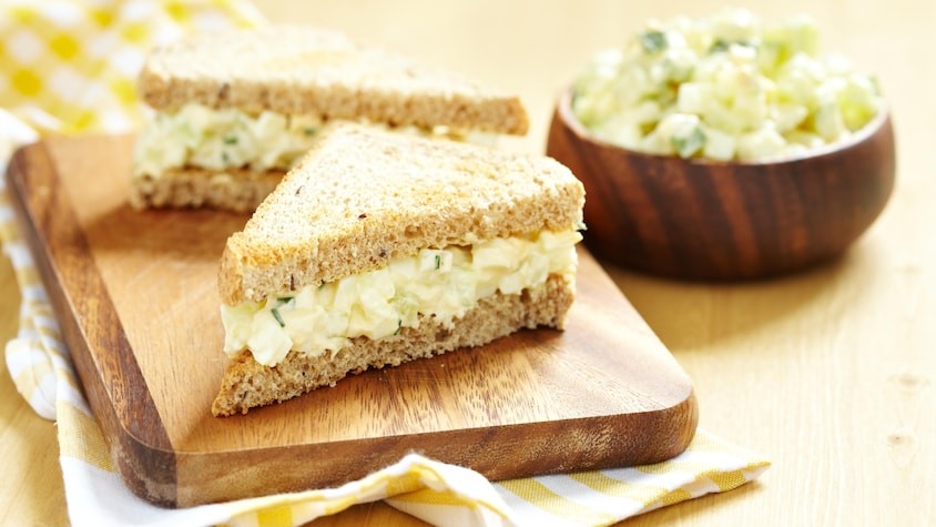 sandwich oeufs avocat