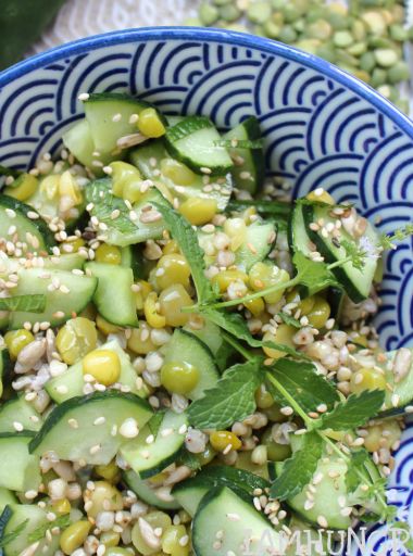 Salade de pois cassés et concombres