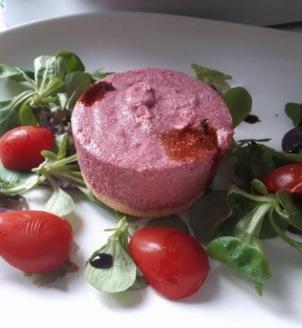 Bavarois de betterave et chèvre frais