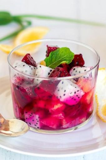 Salade de fruit à l'orange et au pitaya