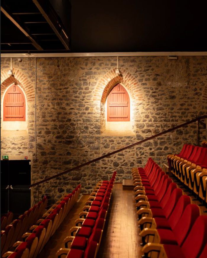 Théâtre de l’île : Visite guidée historique et culturelle