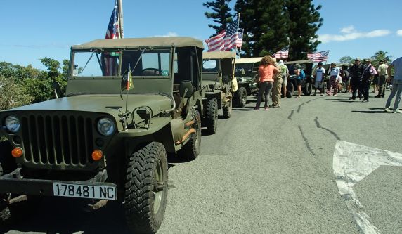 Mois du Patrimoineen province Sud :  Exposition de Jeep et de matériel Seconde Guerre mondiale