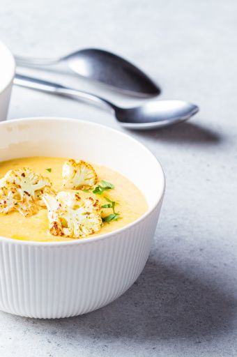 Veloute-de-chou-fleur-au-carry
