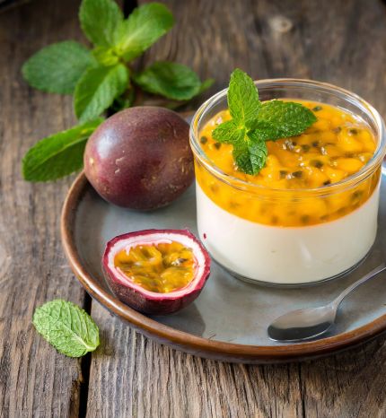 Panna cotta au lait de coco et pomme liane